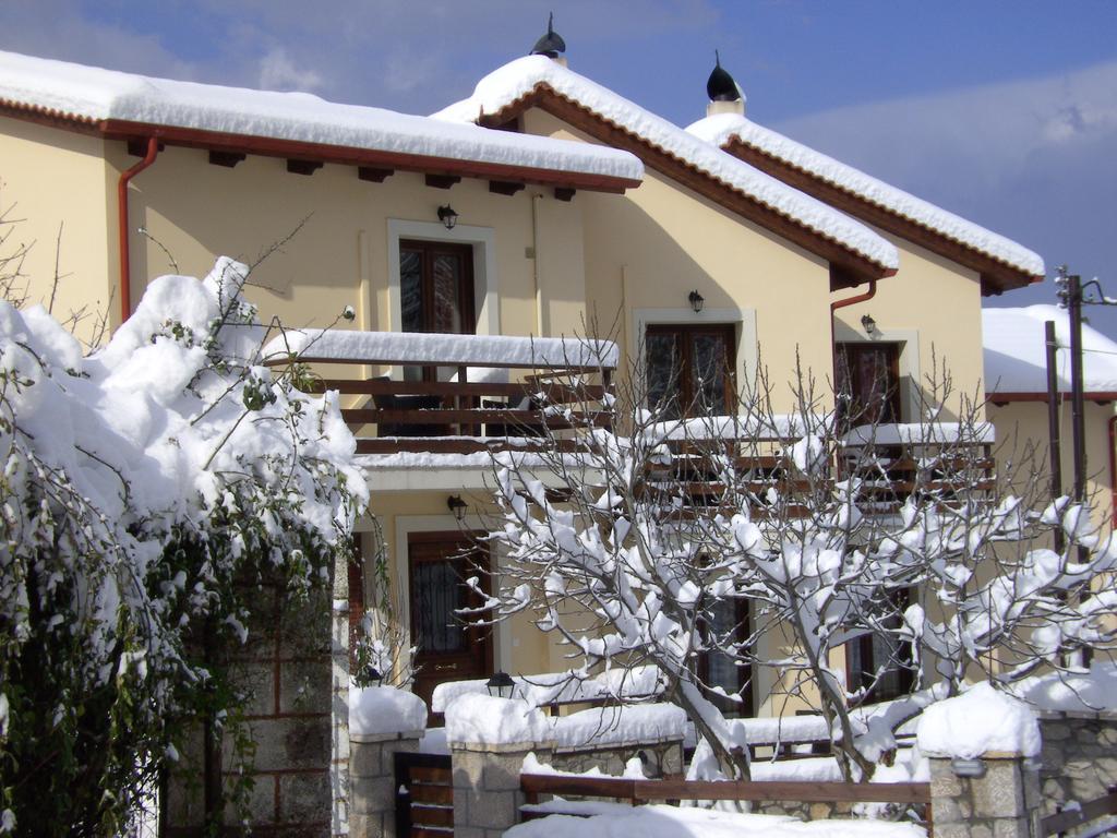 Dryas Guesthouse Polydrosos Exterior foto